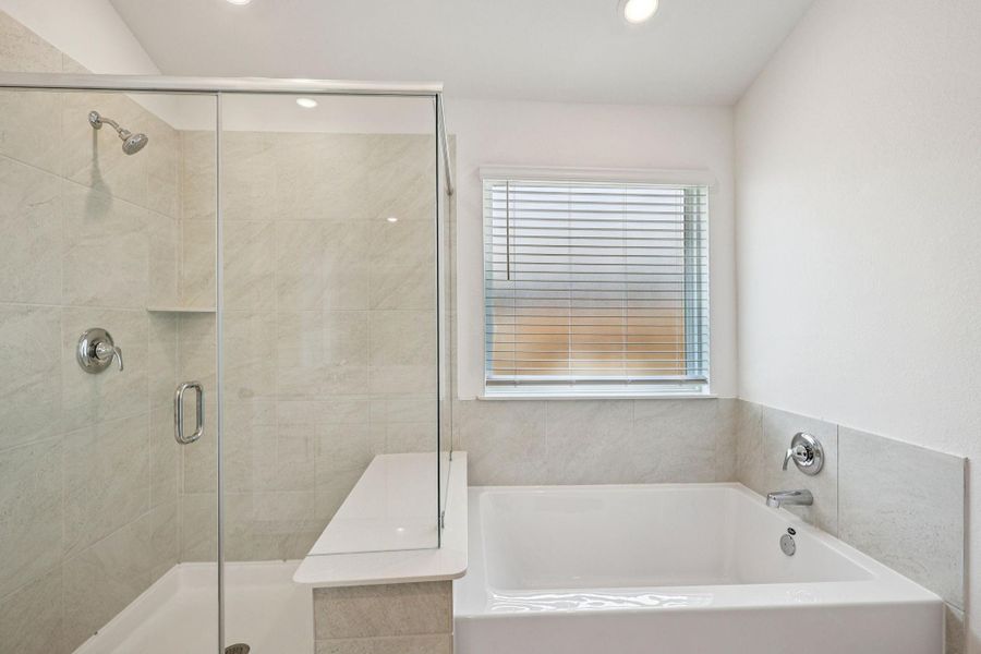 Furnished interior view inside a new home in Southwinds, Baytown (Image 11). Furnished interior view inside a new home in Southwinds, Baytown (Image 11).