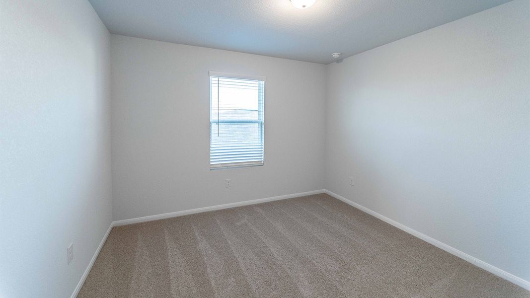 Spacious, unfurnished interior of a new home in Sunset Oaks, Maxwell (Image 21).