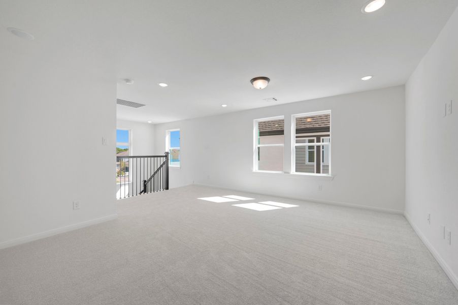 Spacious, unfurnished interior of a new home in Painted Tree Woodland West – Cottages, McKinney (Image 13).