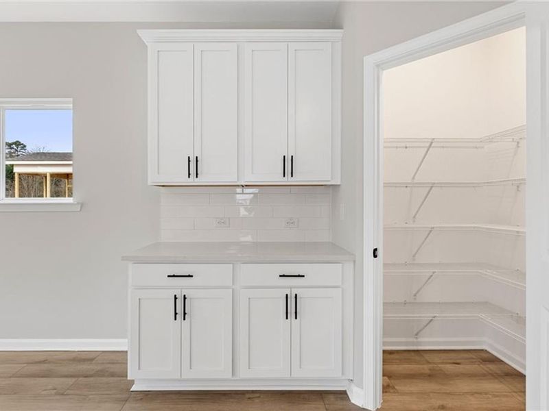 Furnished interior view inside a new home in Cedar Farms, Winder (Image 7).