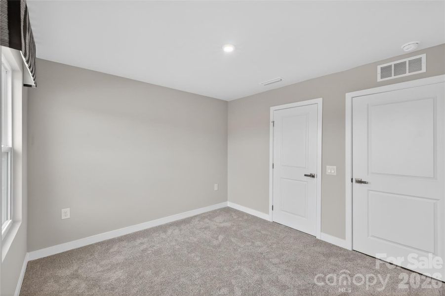 Spacious, unfurnished interior of a new home in Basildon, Lancaster (Image 15).