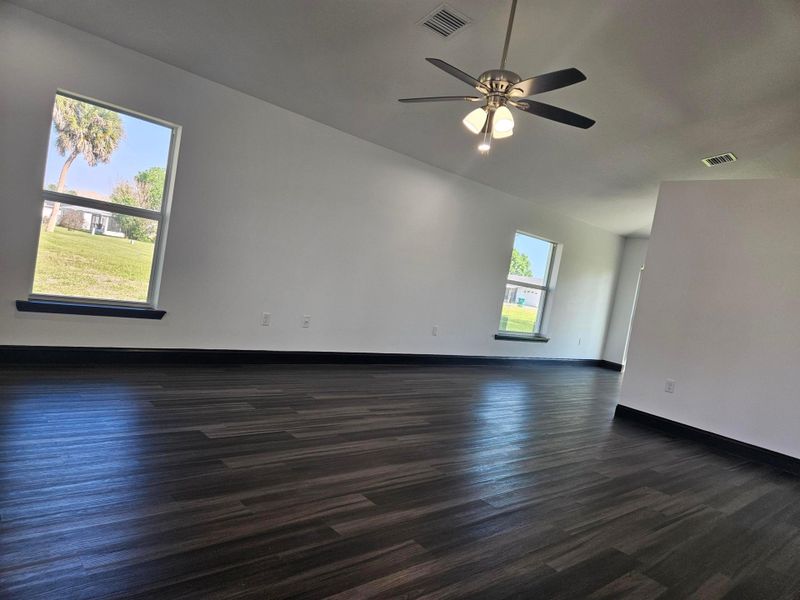 Vynal wood flooring Vynal wood flooring