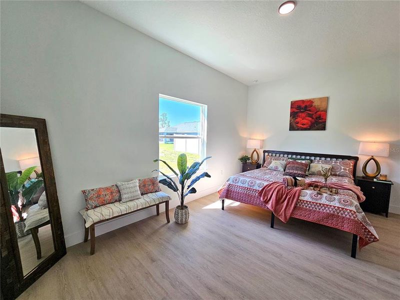 Furnished interior view inside a new home in , Ocala (Image 18).