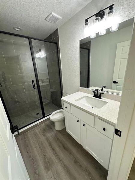 Furnished interior view inside a new home in , Dunnellon (Image 4).