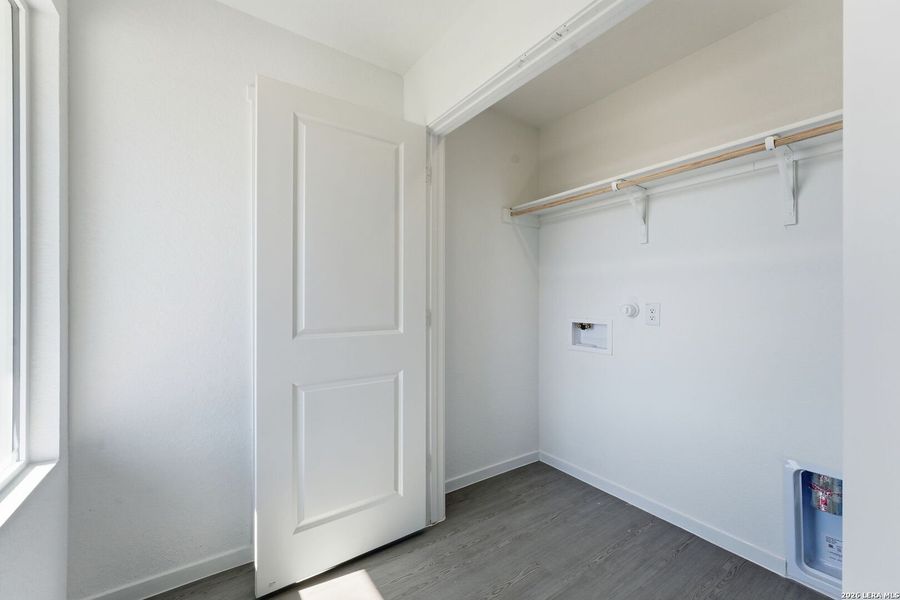 Spacious, unfurnished interior of a new home in , New Braunfels (Image 25). Spacious, unfurnished interior of a new home in , New Braunfels (Image 25).