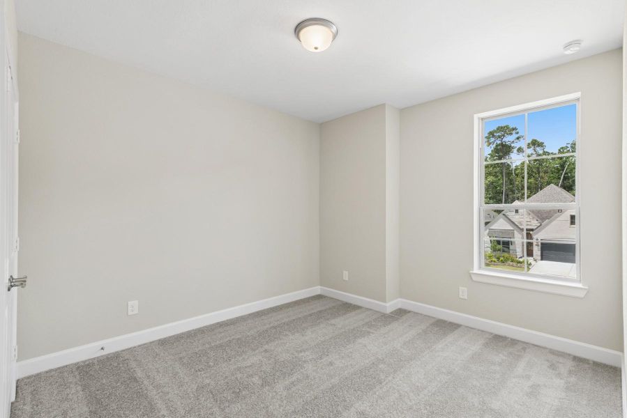 Spacious, unfurnished interior of a new home in ARTAVIA 45' Homesites, Conroe (Image 16).