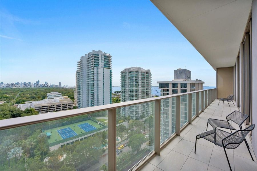 Condo located in Miami, FL showcasing its design and architecture (Image 18). Condo located in Miami, FL showcasing its design and architecture (Image 18).