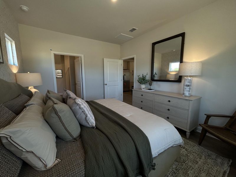 Furnished interior view inside a new home in , Ravenel (Image 2).