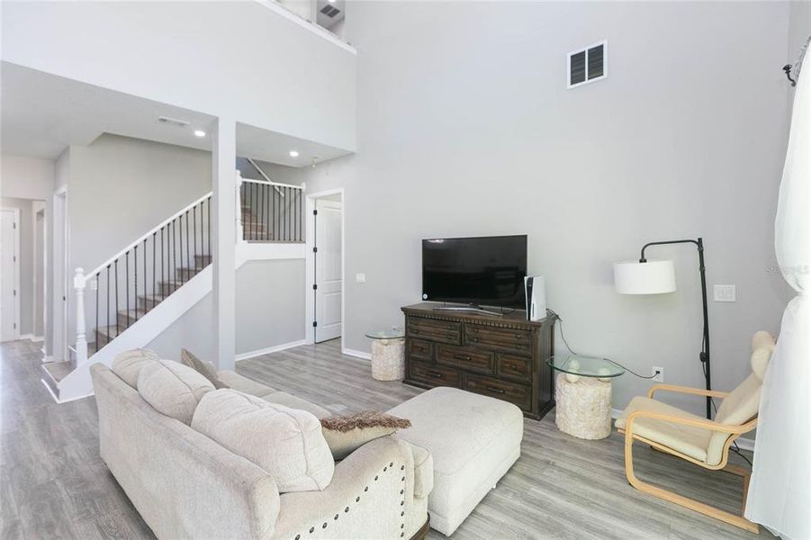 Furnished interior view inside a new home in , Dade City (Image 12).