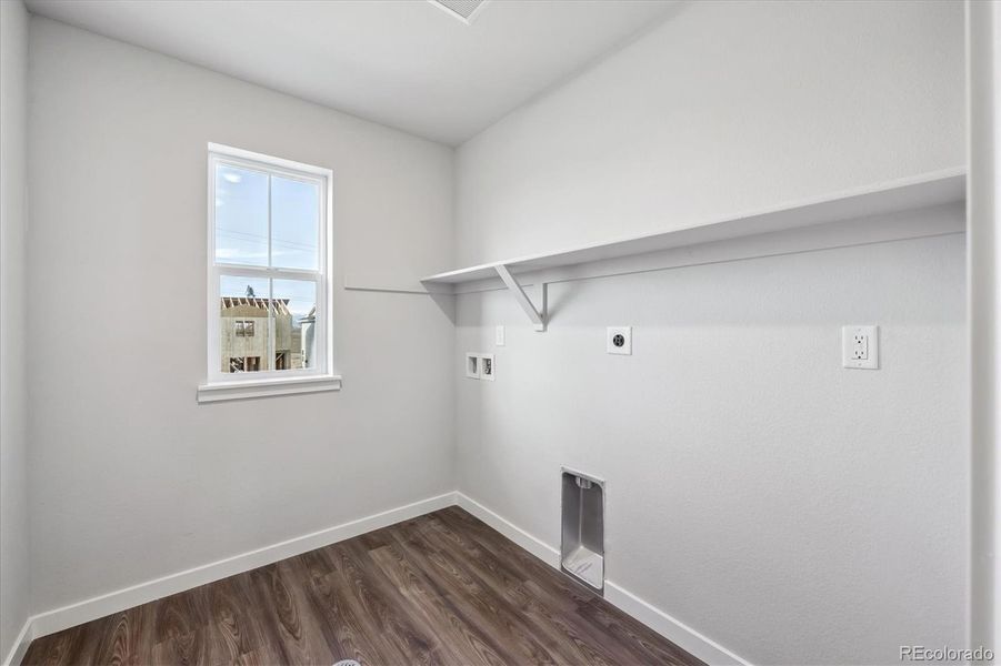 Spacious, unfurnished interior of a new home in Sweetgrass, Dacono (Image 26).