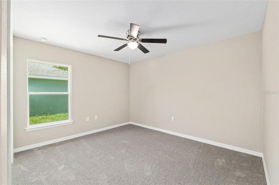 Spacious, unfurnished interior of a new home in , Dunnellon (Image 18).
