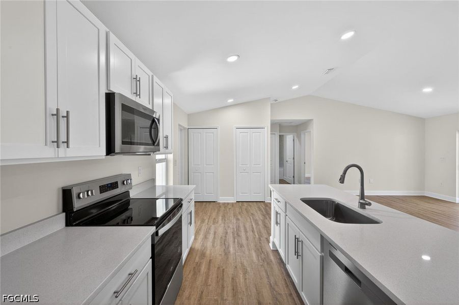 Furnished interior view inside a new home in Cape Coral, Cape Coral (Image 9).