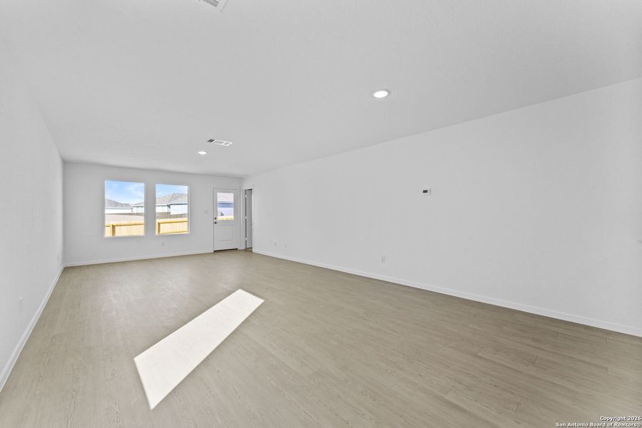 Spacious, unfurnished interior of a new home in , New Braunfels (Image 21).