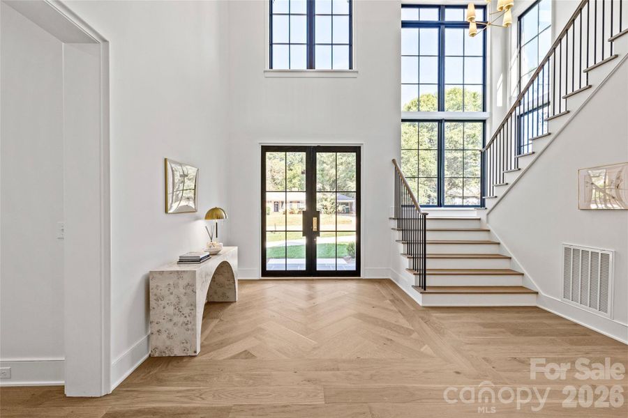 Spacious, unfurnished interior of a new home in Stratford Chase, Charlotte (Image 42). Spacious, unfurnished interior of a new home in Stratford Chase, Charlotte (Image 42).