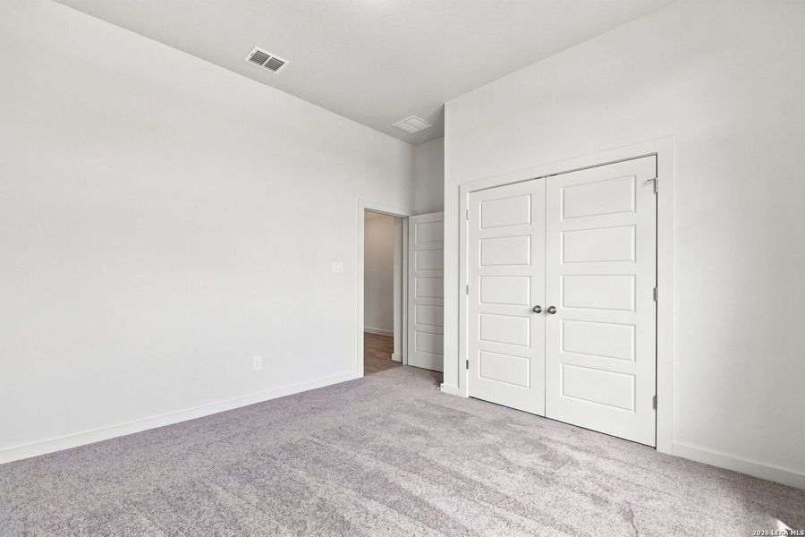 Spacious, unfurnished interior of a new home in Rhine Valley, Schertz (Image 26). Spacious, unfurnished interior of a new home in Rhine Valley, Schertz (Image 26).