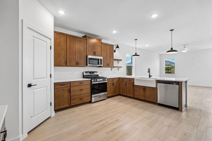 Plenty of cabinet and counter space!