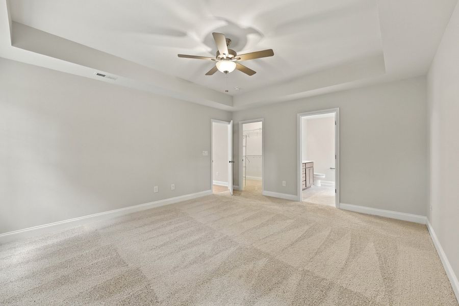 Spacious, unfurnished interior of a new home in Davenport Farms, Winterville (Image 42).