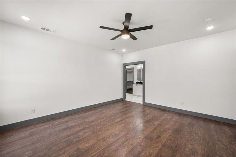 Spacious, unfurnished interior of a new home in , Corsicana (Image 17). Spacious, unfurnished interior of a new home in , Corsicana (Image 17).