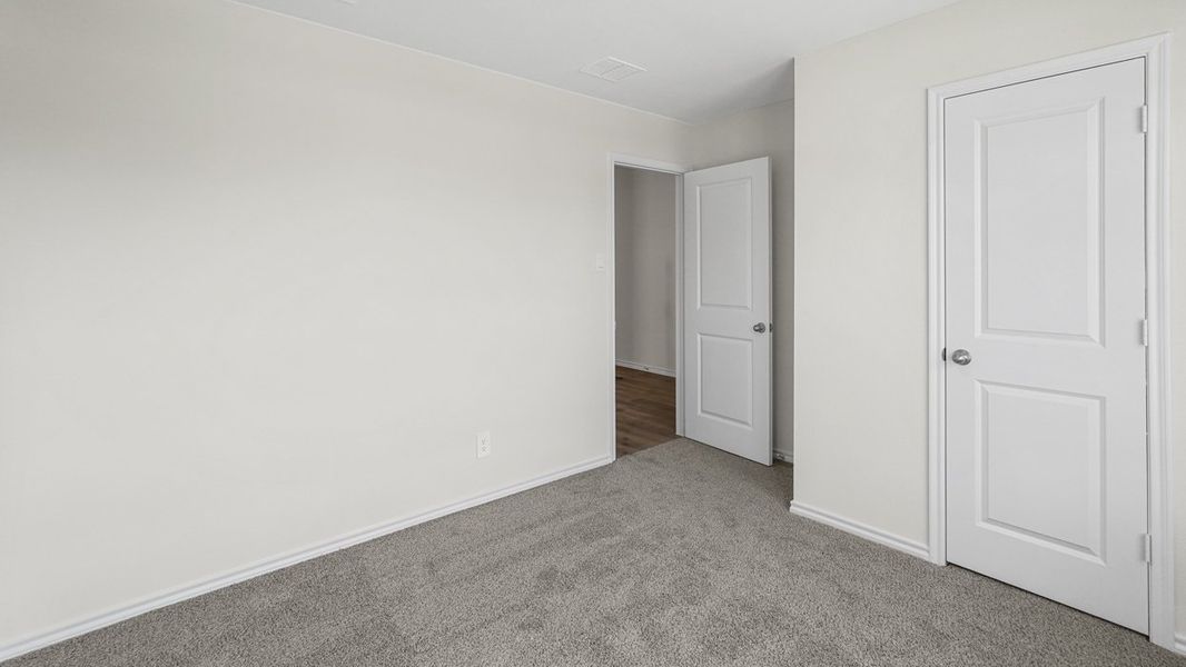 Spacious, unfurnished interior of a new home in Bluff Springs, Ferris (Image 25). Spacious, unfurnished interior of a new home in Bluff Springs, Ferris (Image 25).