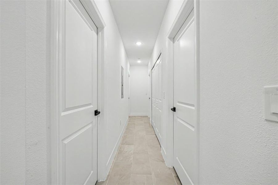 Spacious, unfurnished interior of a new home in , Avon Park (Image 20).