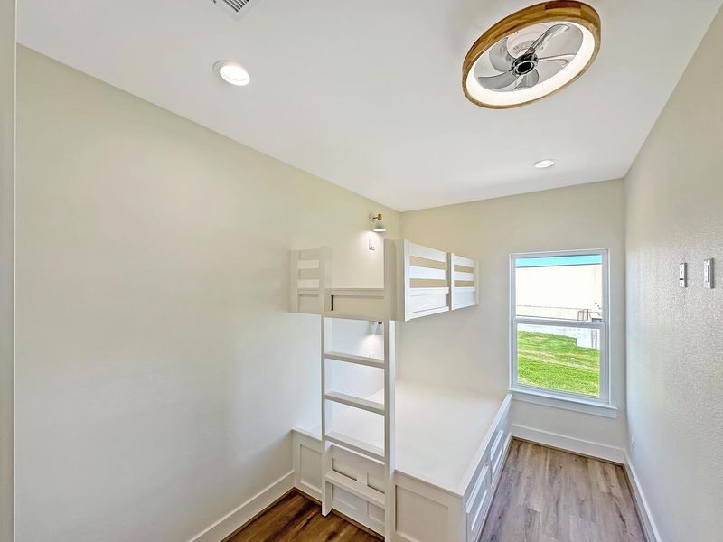 Spacious, unfurnished interior of a new home in , Bolivar Peninsula (Image 13). Spacious, unfurnished interior of a new home in , Bolivar Peninsula (Image 13).