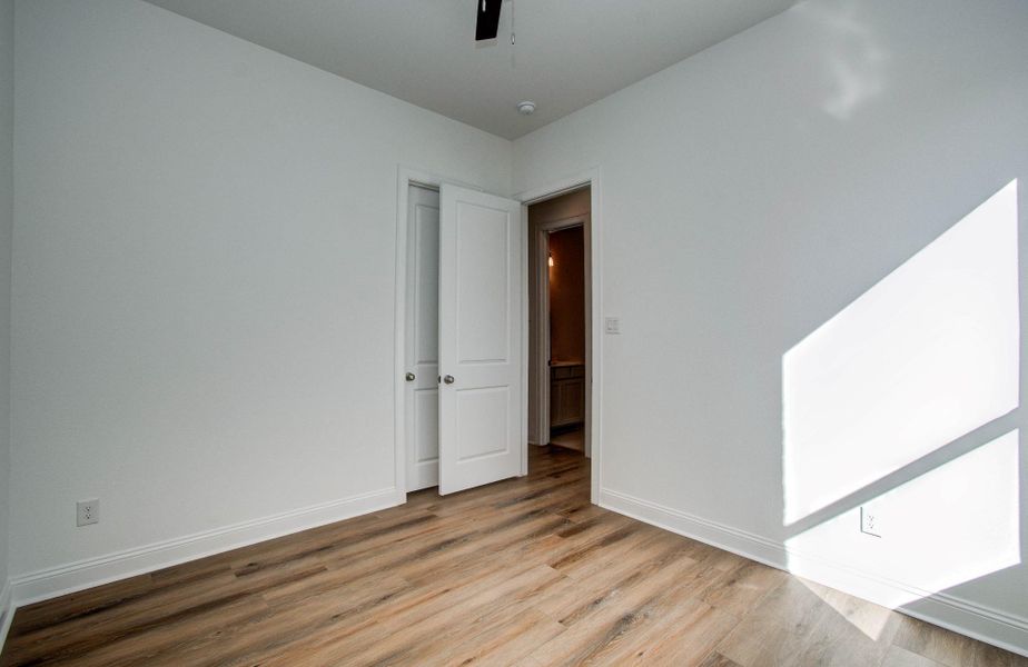 Spacious, unfurnished interior of a new home in , Cleveland (Image 34).