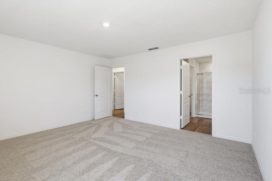 Spacious, unfurnished interior of a new home in Palm Coast, Palm Coast (Image 17).