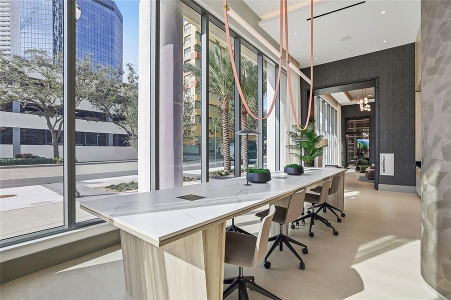 Community amenities in , St. Petersburg (Image 91).