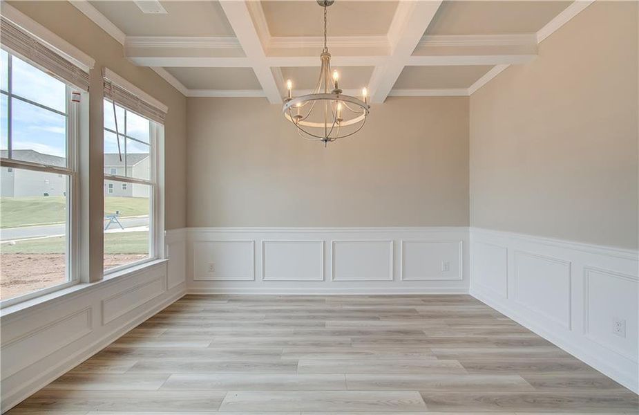 Spacious, unfurnished interior of a new home in Berkeley Lakes, Locust Grove (Image 15).