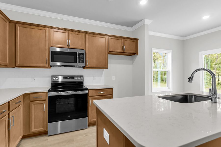 Furnished interior view inside a new home in Central Creek, Goose Creek (Image 10).