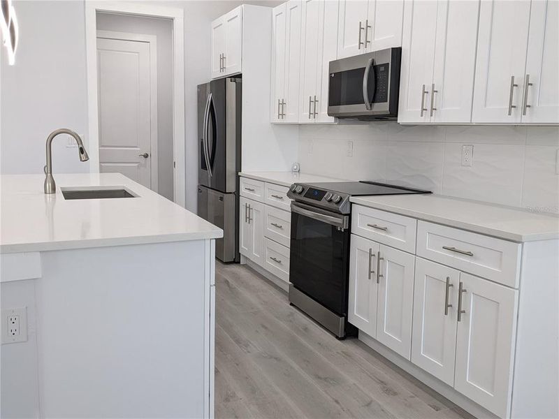Furnished interior view inside a new home in , Cape Coral (Image 9).