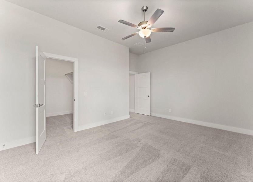 Spacious, unfurnished interior of a new home in Fulshear Lakes 70’s, Fulshear (Image 37). Spacious, unfurnished interior of a new home in Fulshear Lakes 70’s, Fulshear (Image 37).