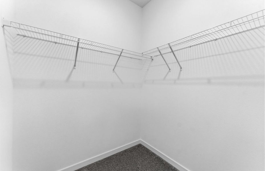 Spacious, unfurnished interior of a new home in Marion Ranch, Ocala (Image 21).