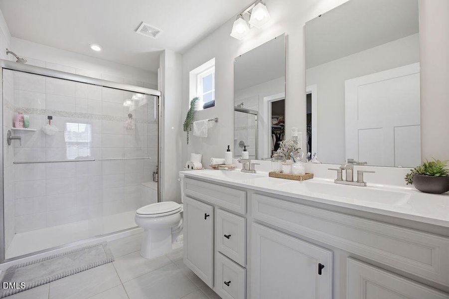 41CatbirdLn_Interior_19