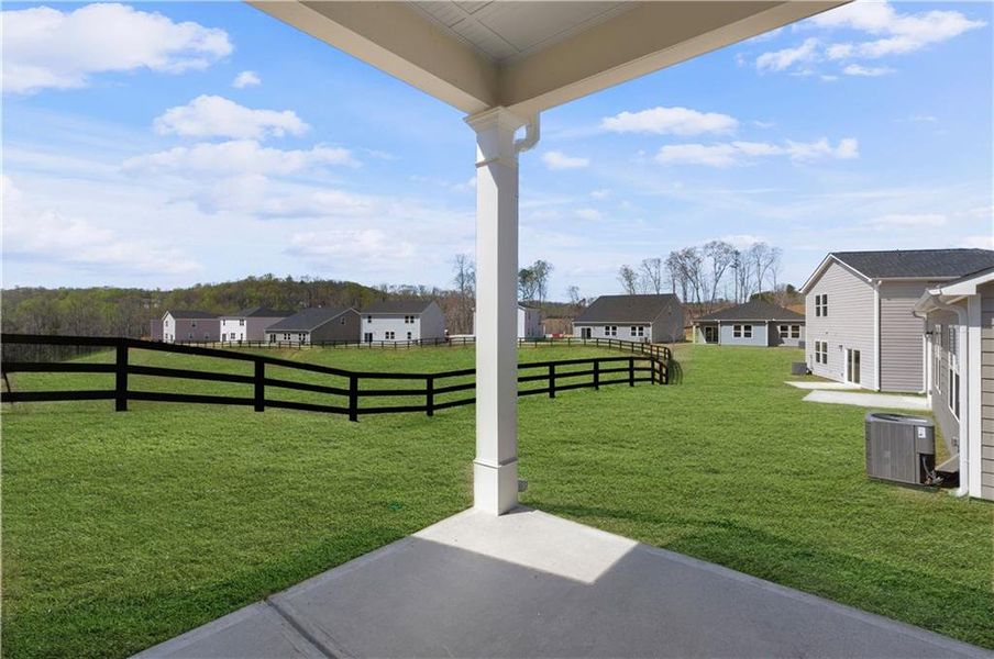 Exterior details and patio area of a home in Avery Ridge, Gainesville (Image 19).