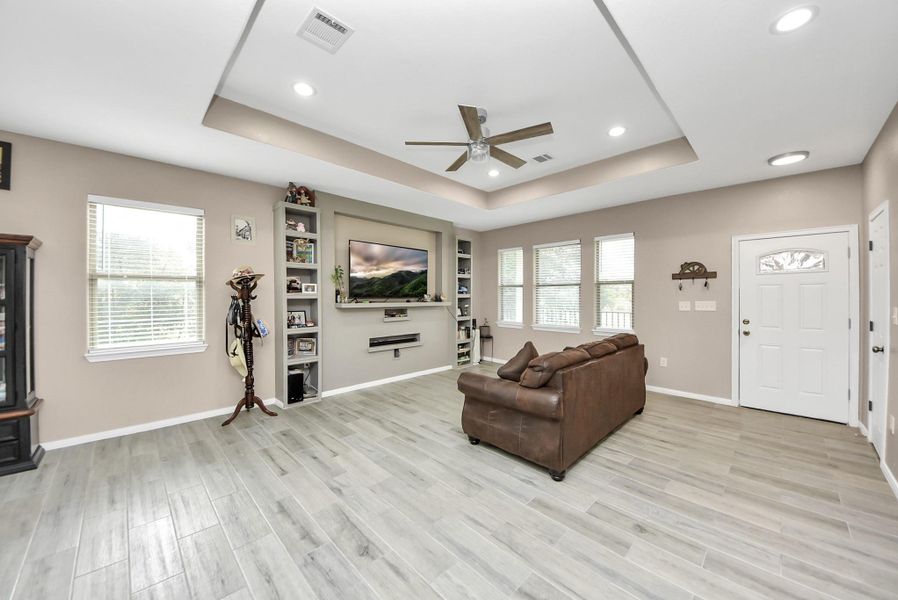 Furnished interior view inside a new home in , Pasadena (Image 30).
