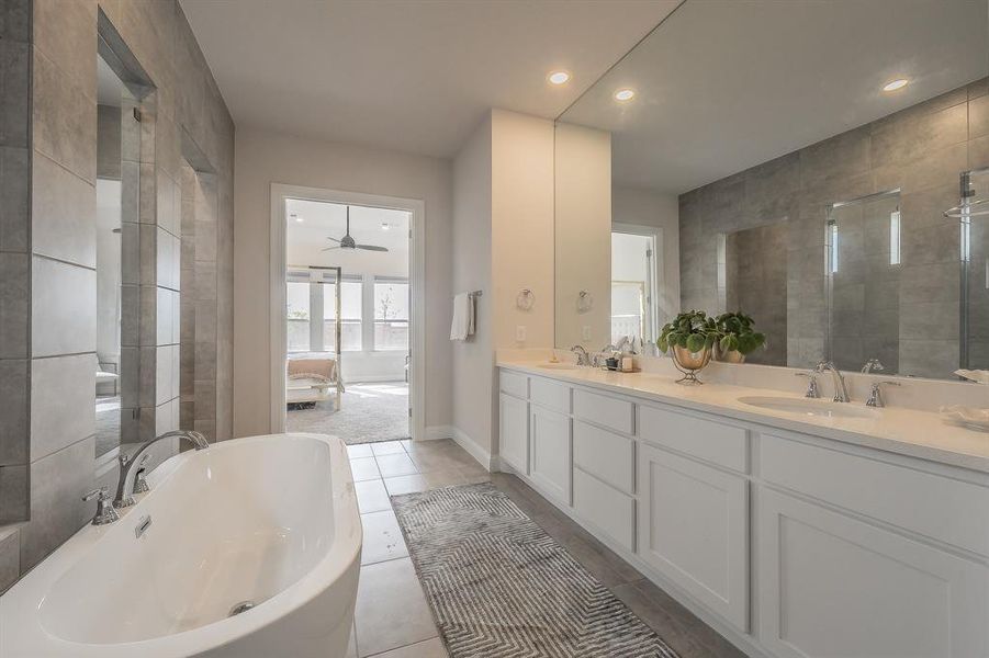 Furnished interior view inside a new home in Sweetgrass, Haslet (Image 7). Furnished interior view inside a new home in Sweetgrass, Haslet (Image 7).