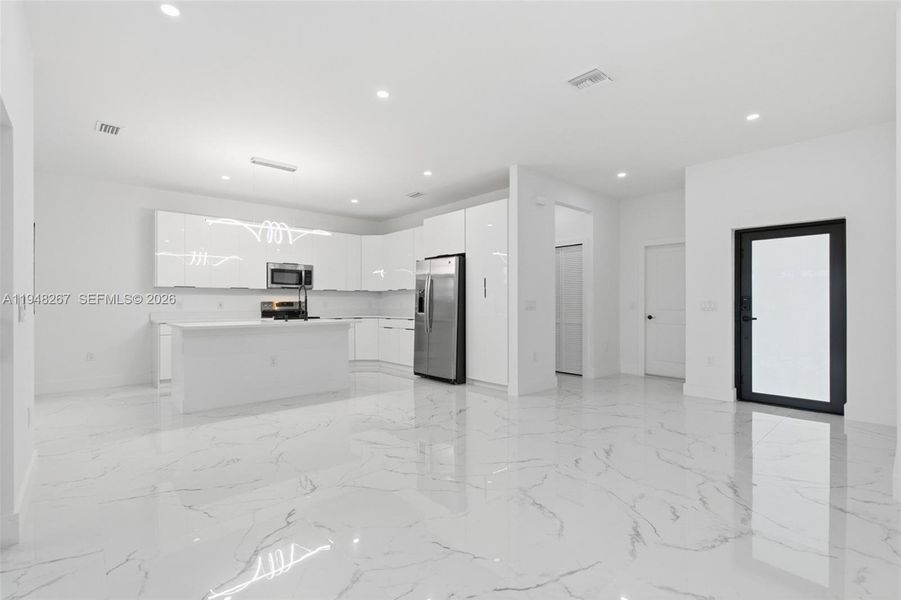 Spacious, unfurnished interior of a new home in , Fort Myers (Image 15). Spacious, unfurnished interior of a new home in , Fort Myers (Image 15).