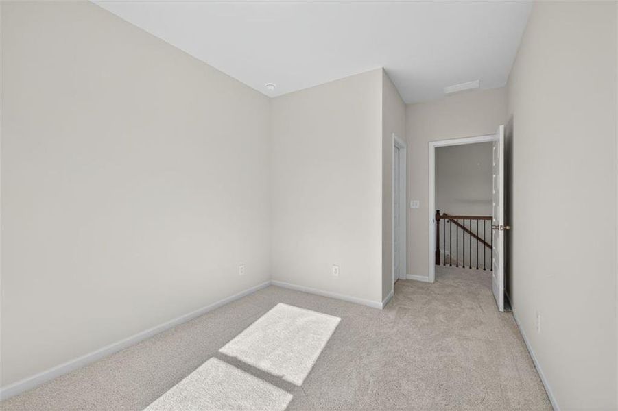 Spacious, unfurnished interior of a new home in Allen Manor, Hoschton (Image 43).