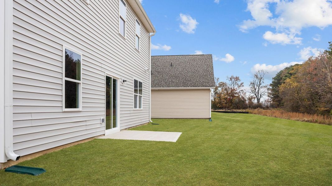 Exterior details and patio area of a home in Villa Grande, Winterville (Image 18).