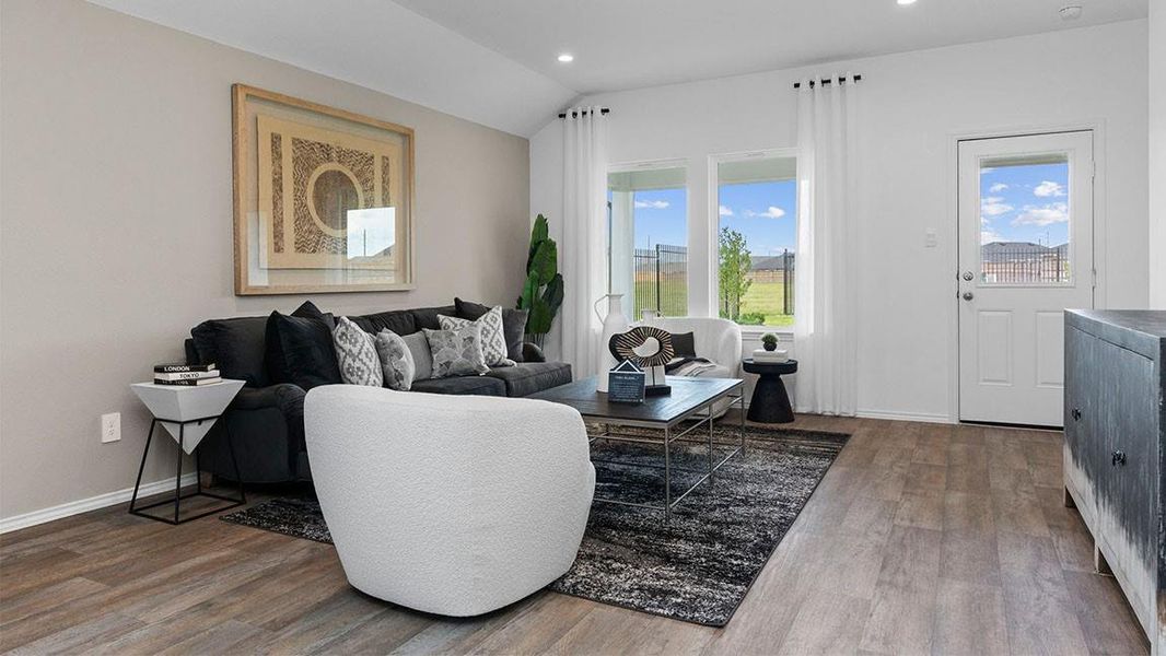 *All images, rooms measurements are approximate. All information, including pricing, is subject to change.