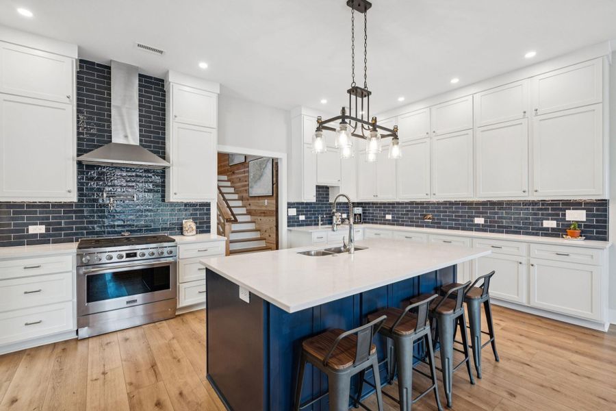 Furnished interior view inside a new home in , Folly Beach (Image 51).