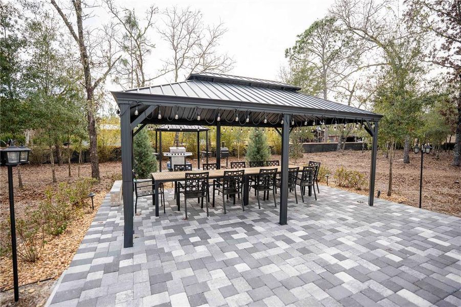 Community amenities in , Bronson (Image 42).