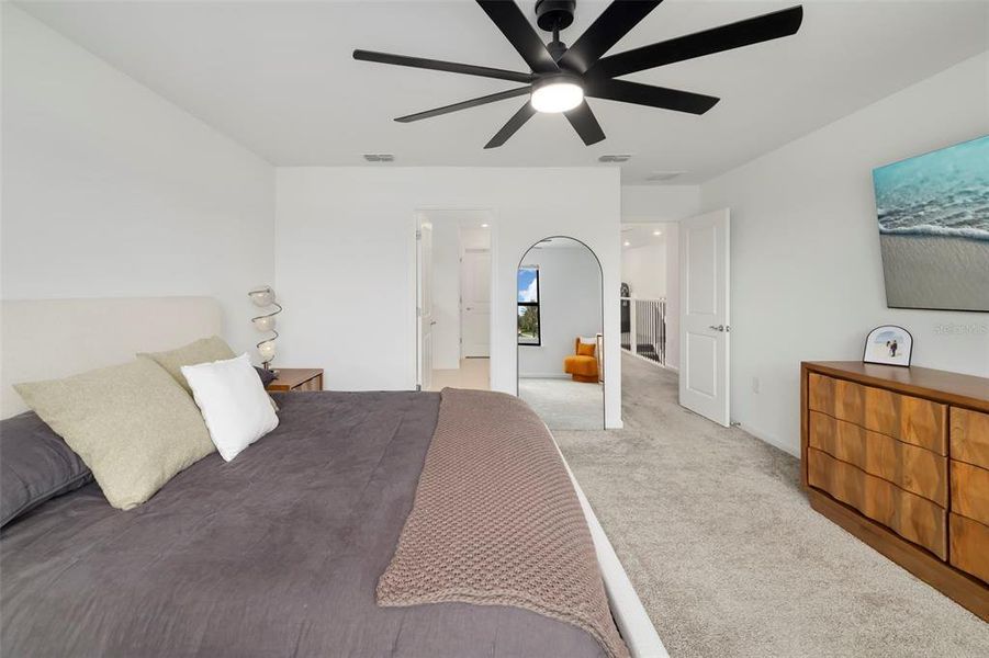 Furnished interior view inside a new home in , Bradenton (Image 37).