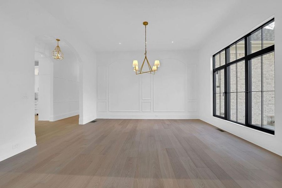 Spacious, unfurnished interior of a new home in , Johns Creek (Image 31).