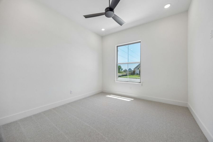 Spacious, unfurnished interior of a new home in The Parks at Wilson Creek, Celina (Image 40). Spacious, unfurnished interior of a new home in The Parks at Wilson Creek, Celina (Image 40).