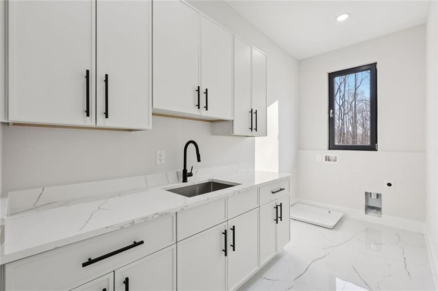 Furnished interior view inside a new home in , Auburn (Image 51).