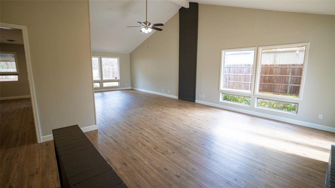 Spacious, unfurnished interior of a new home in , Paris (Image 12). Spacious, unfurnished interior of a new home in , Paris (Image 12).
