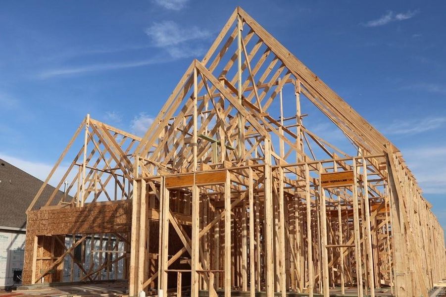 Let us show you how our advanced framing techniques have stood the test of time and allow more insulation for a quieter and more energy efficient home. Let us show you how our advanced framing techniques have stood the test of time and allow more insulation for a quieter and more energy efficient home.