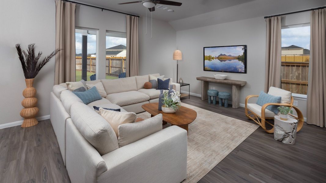 Representative furnished interior of a home built from the The Highlands by Legend Homes in Bluestem, Brookshire (Image 5). Representative furnished interior of a home built from the The Highlands by Legend Homes in Bluestem, Brookshire (Image 5).